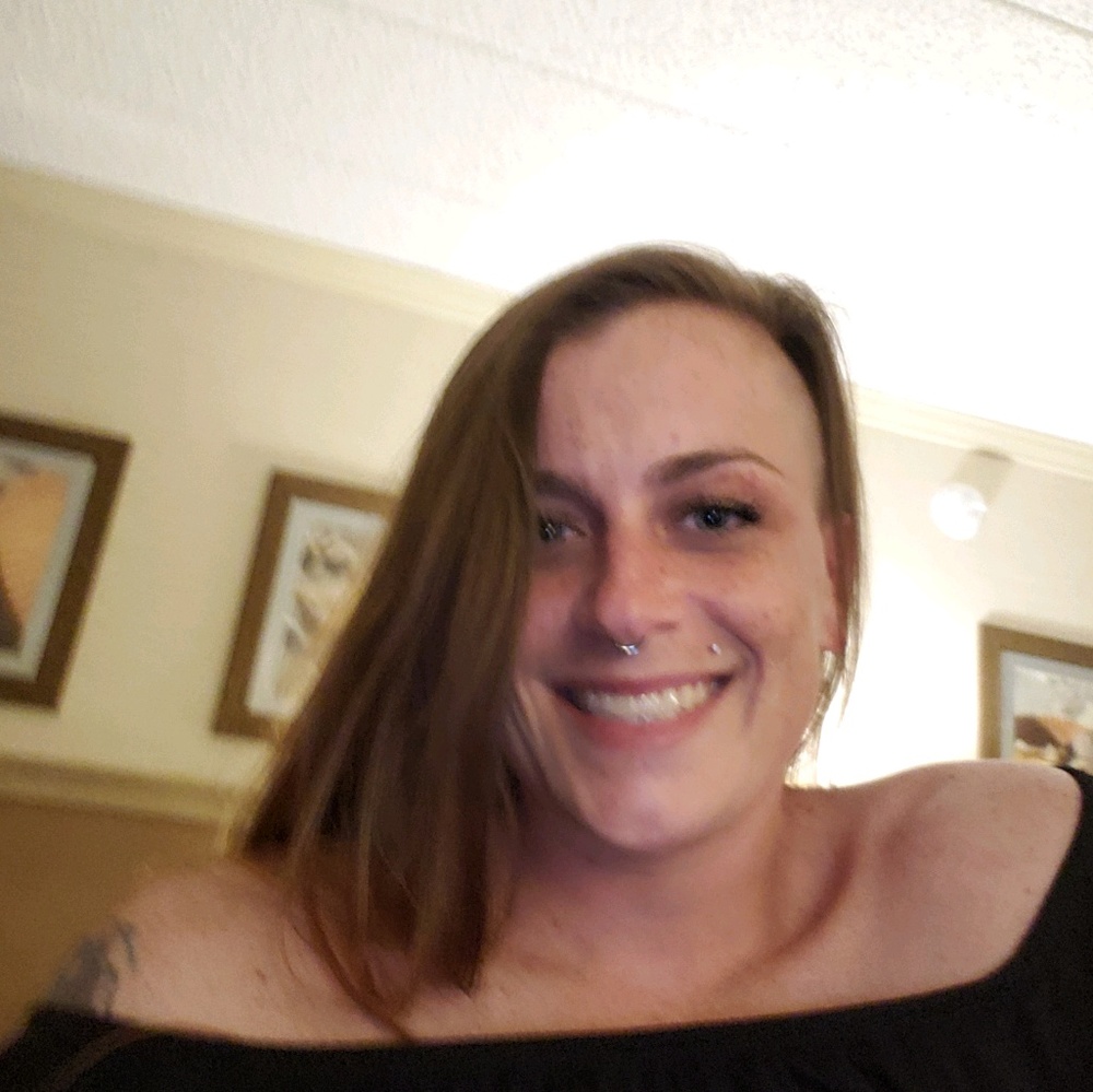 Meet your Posher, Nikki